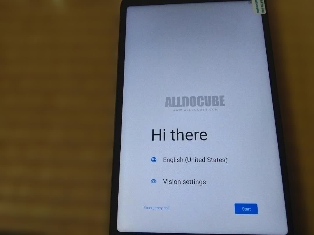 ALLDOCUBE 　iPlay 70 mini Pro（SIMフリ） 未使用品