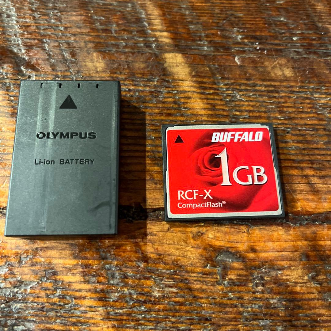 オリンパス　デジタル一眼レフカメラ　E 410