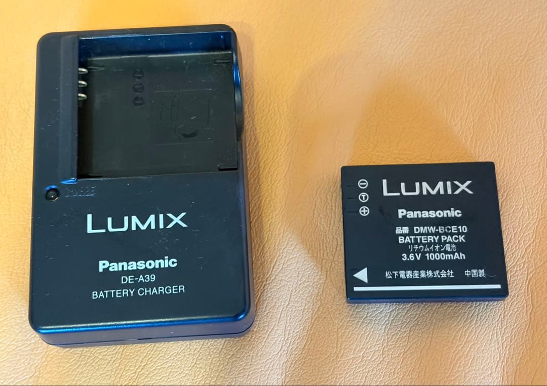 デジタルカメラ Panasonic LUMIX DMC-FX30