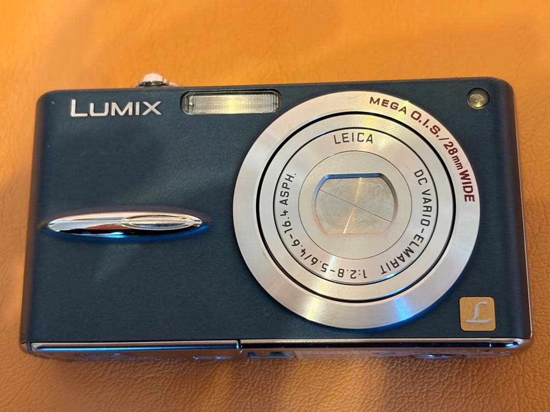 デジタルカメラ Panasonic LUMIX DMC-FX30