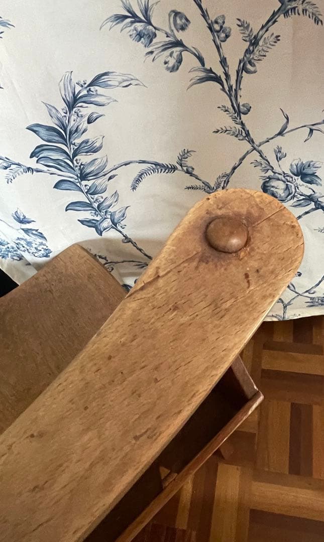 アンティーク　チャーチチェア　シンプルで味わい深いアンティーク椅子　希少