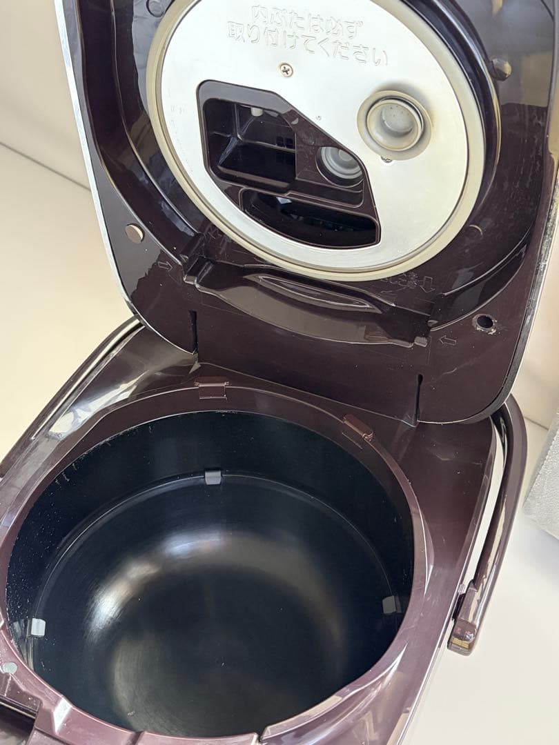 ZOJIRUSHI 象印　圧力IH炊飯器 NW-JB10 ブラウン取扱説明書あり