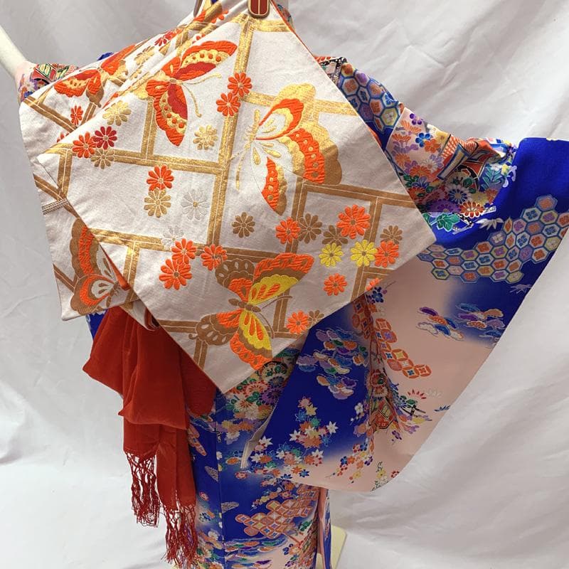 503ag69□七五三 七歳 女児 着物&袋帯&長襦袢 金彩 御所車□状態良好