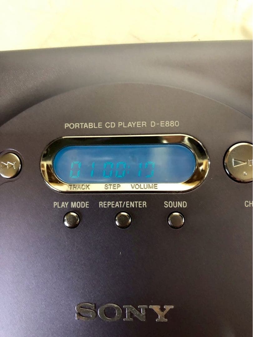 SONY ポータブルCDプレーヤー CDウォークマン D-E880