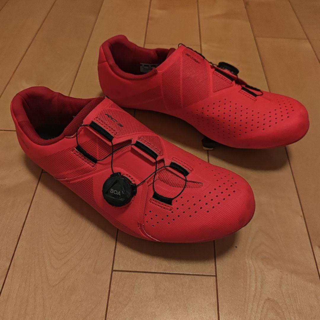 シマノ　SHIMANO　RC3　レッド　26.5　クリートペダル付き　ほぼ未使用