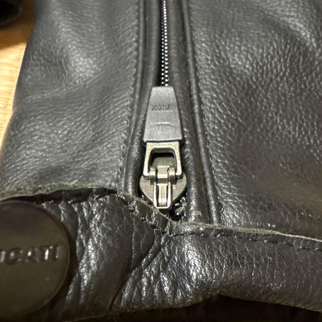DUCATIレザージャケット