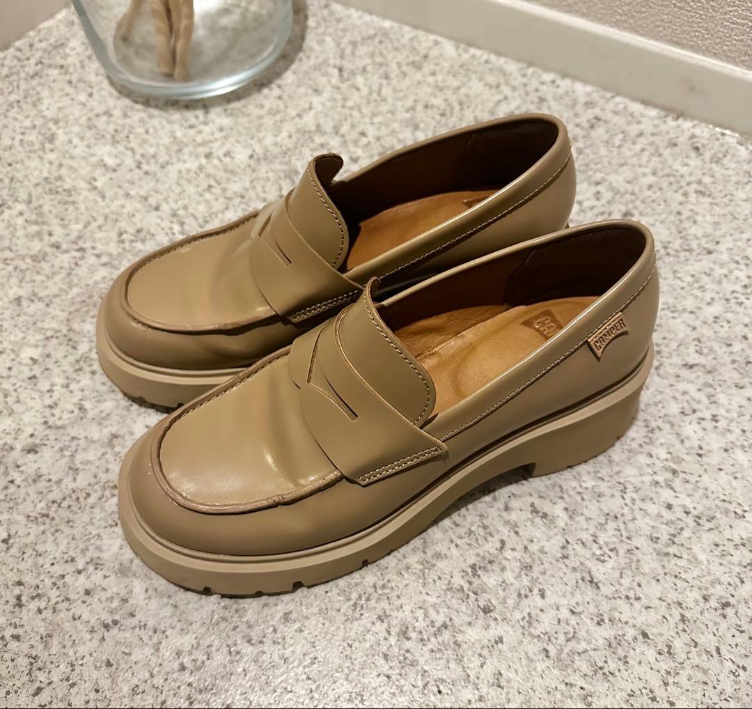 美品！CAMPER カンペール＊MILAH レザーヒールローファー キャメル38