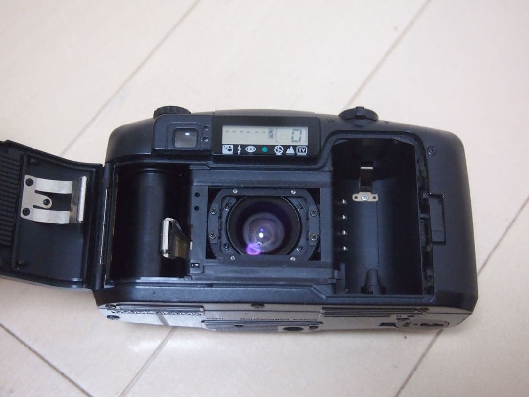 Konica Big mini NOU 135 グッドデザイン賞 フィルムカメラ