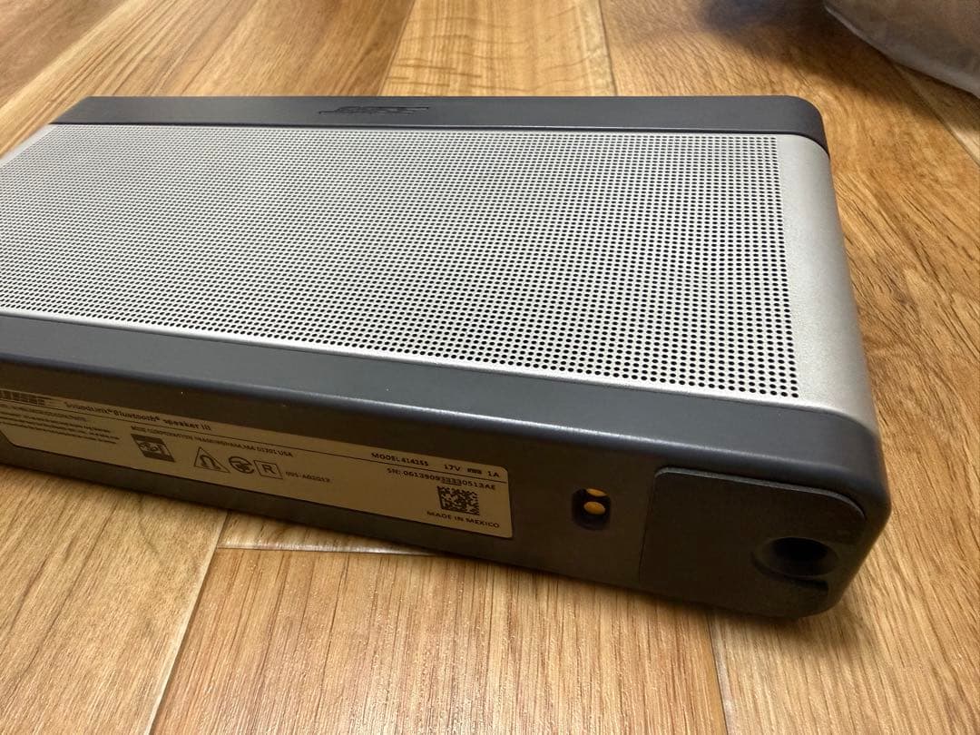 Bose Bluetoothスピーカー 本体 充電器付き