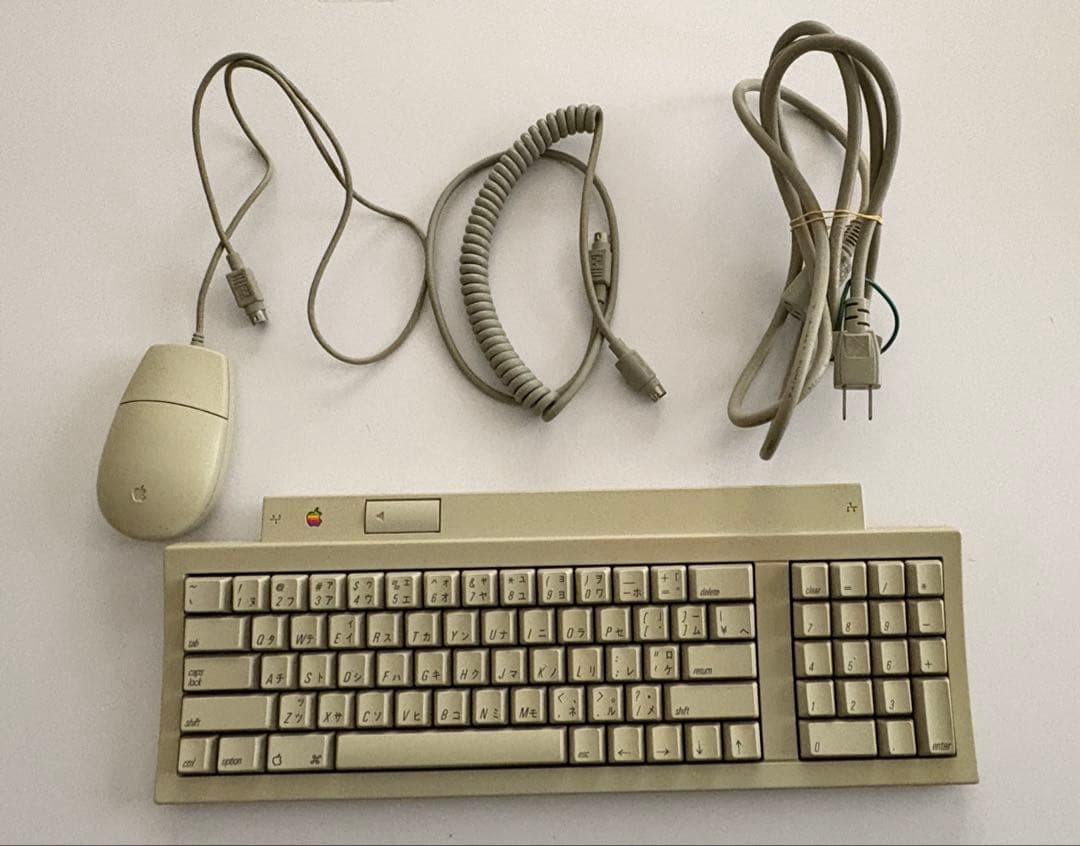 【ジャンク品】Apple Macintosh Color Classic II