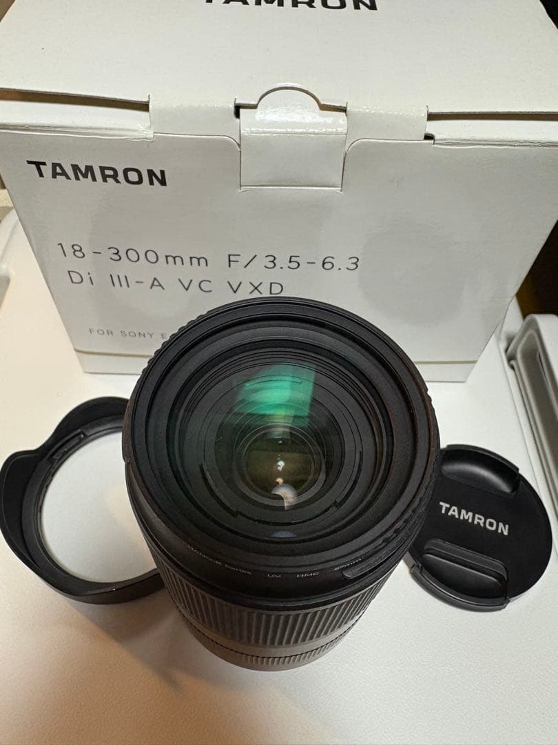 tamron 18-300mm F/3.5-6.3 ソニーeマウント用