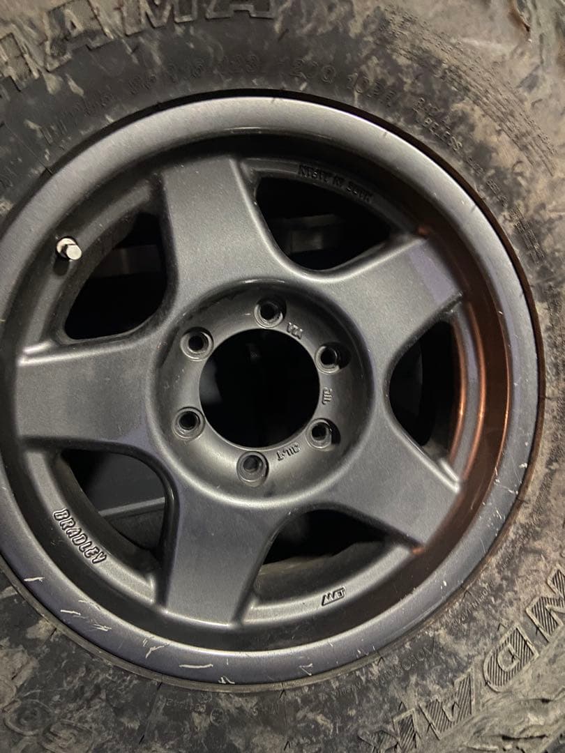 専用出品 ブラV ガンメタ 16インチ 6H 6J