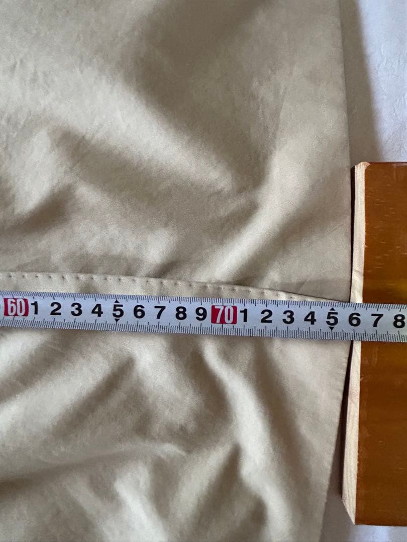 ベージュ シングルブレスト 2ピーススーツ