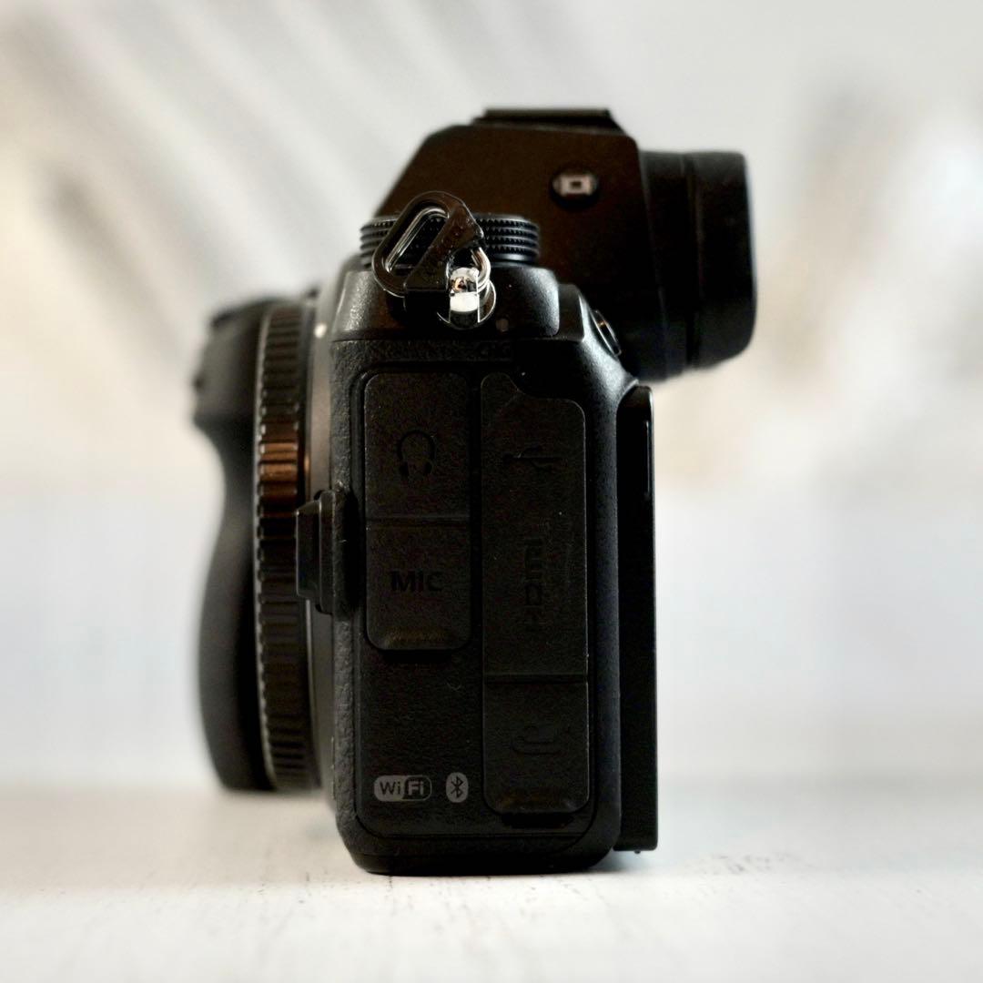 【低シャッター数】Nikon Z6II ミラーレスカメラ（ボディ）