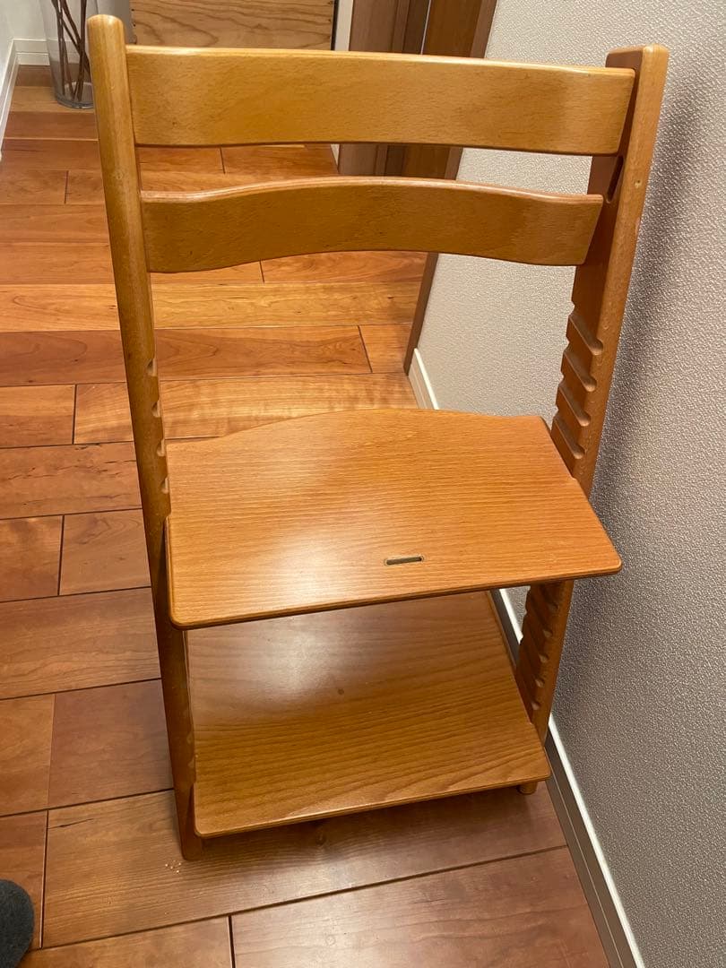 《年内発送12/27まで》ストッケ　ハイチェア☆テラコッタ