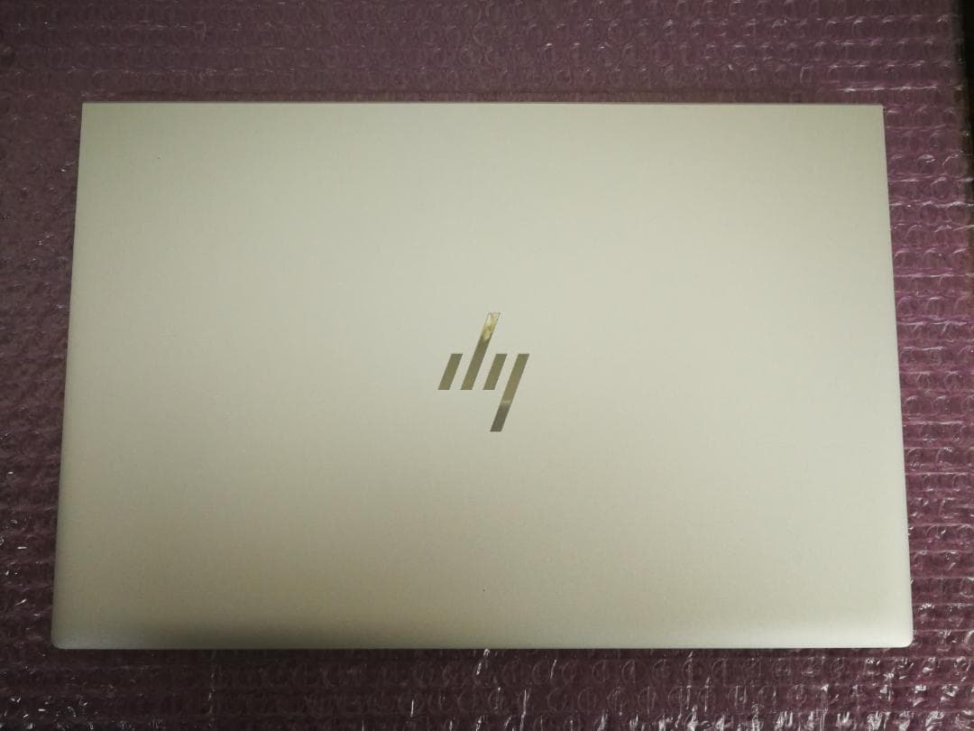美品 HP 830 G8 i7 1165g7 32GBメモリ 1TB SSD
