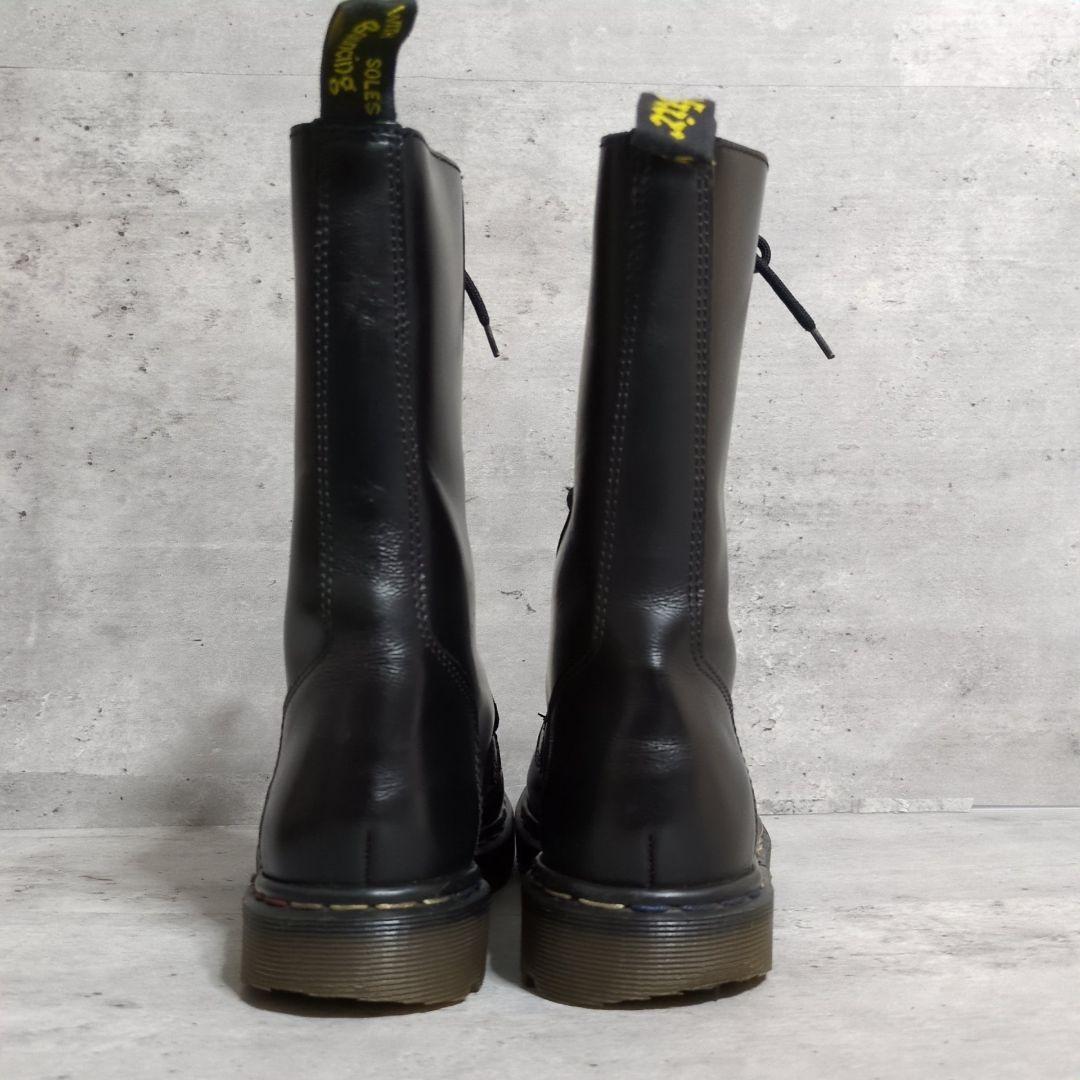 ✨超希少✨【ドクターマーチン】9844☆12ホールブーツ☆イングランド製