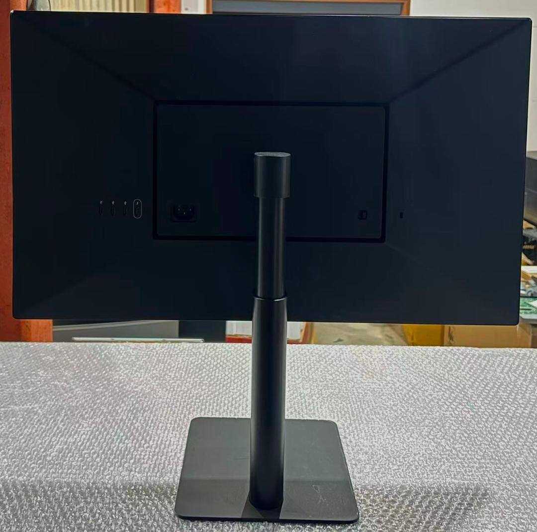 ディスプレイ・モニター本体 LG 27MD5KA