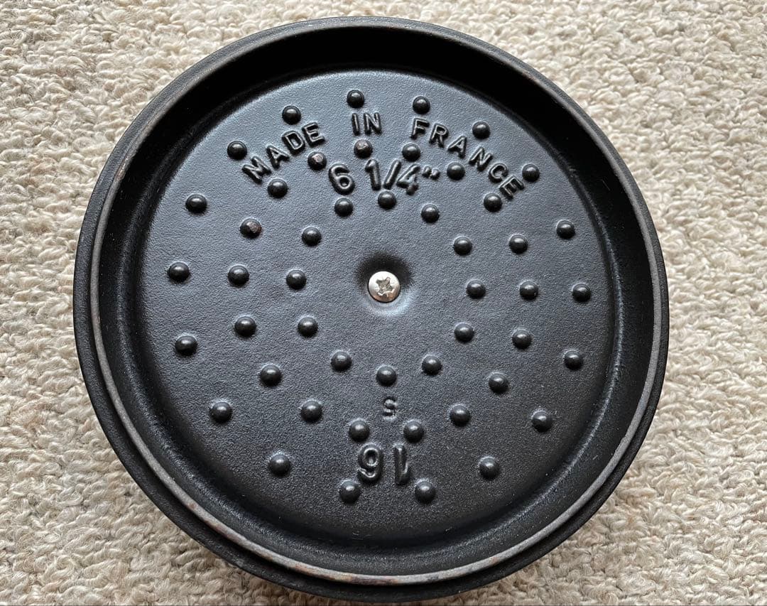 staub ストウブ　旧16cm ブラック　ピコココットラウンド