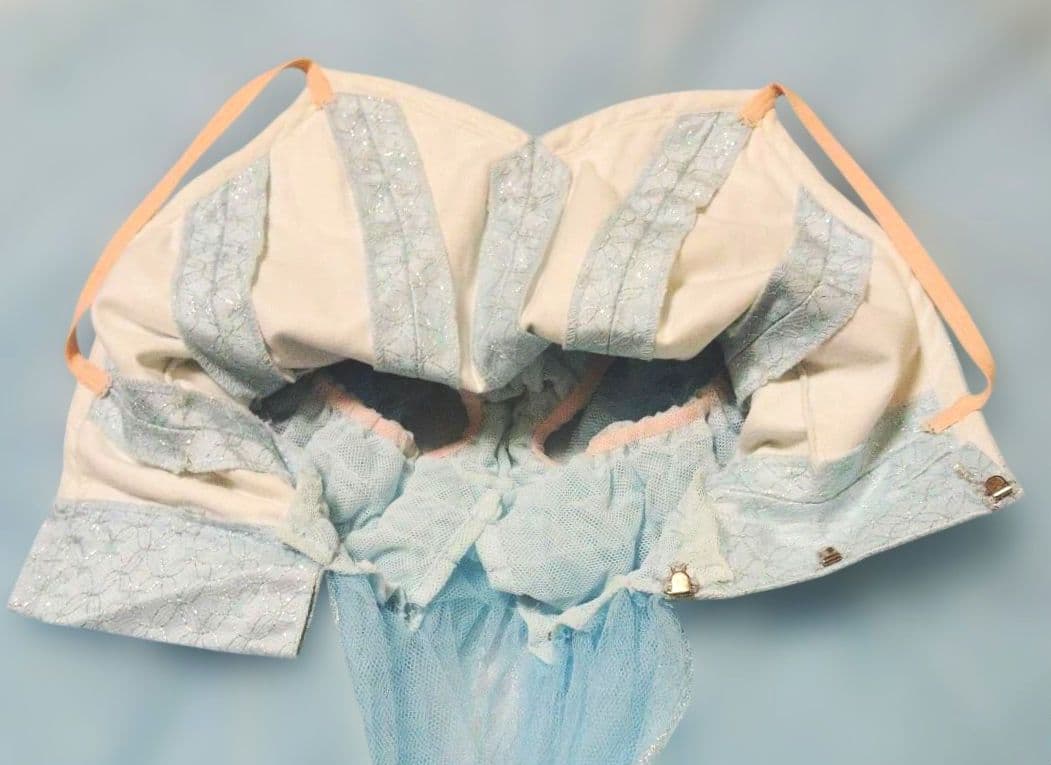 バレエ　チュチュ8着　水色シルバーレース　小学校2・3年生　冠、袖付