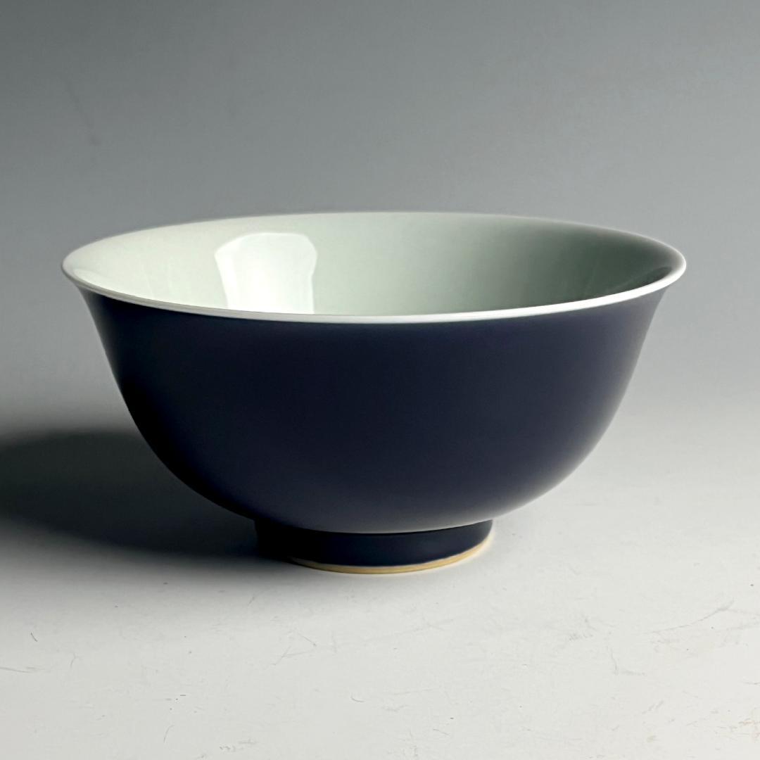 唐物 天藍釉碗 瑠璃釉 大清康煕年製 款 古玩 中国美術 天青 SN658