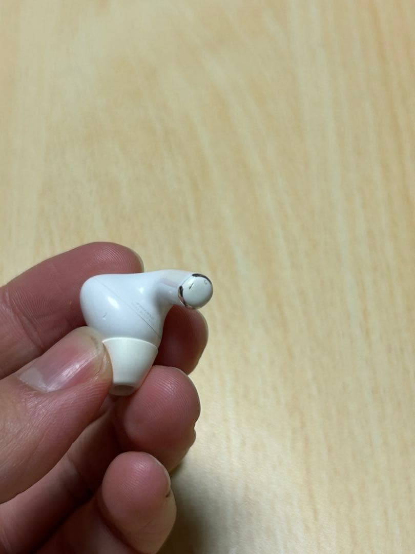Apple AirPods Pro 第2世代 本体 ケース付ノイズキャンセリング