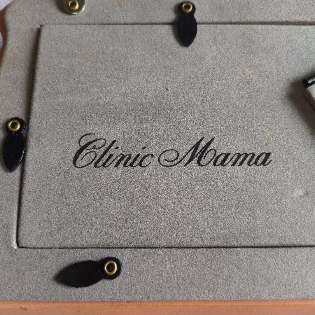 クマの可愛い写真立て