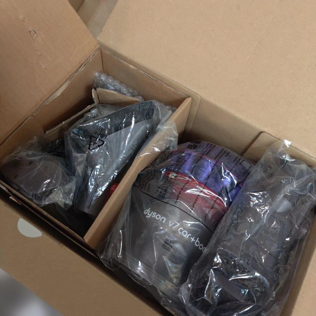 Dyson V7 car+boot 純正バッテリー新品交換済 車内清掃付属品充実