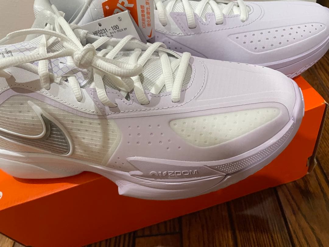 新品未使用　NIKE ナイキ エアズーム GT CUT クロス EP