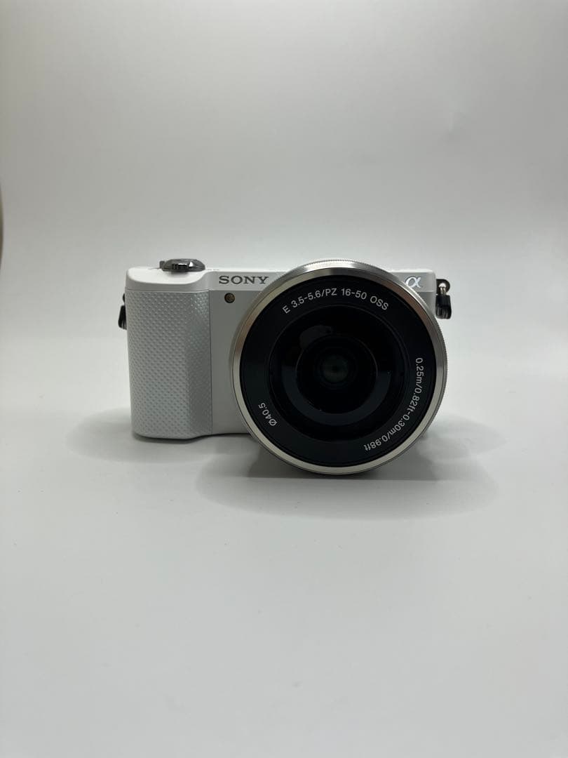 【返品保証・動作確認済】SONY α5000 ダブルズームレンズキット ホワイト