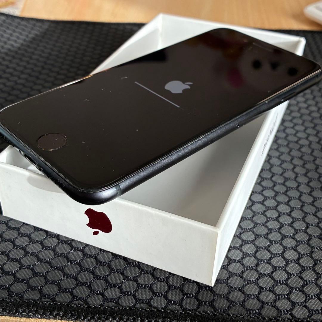 iPhone SE 第二世代 128GB SIMフリー