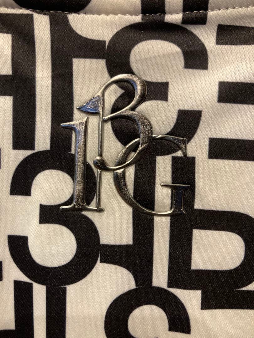 1PIU1UGUALE3 GOLF スニードジャック 長袖 V