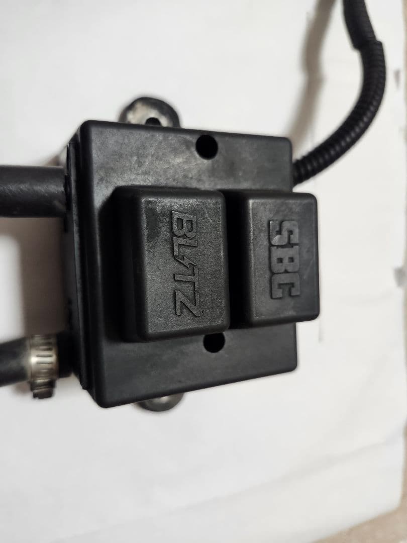 再値下げ　BLITZブーストコントローラー　デュアルSBC