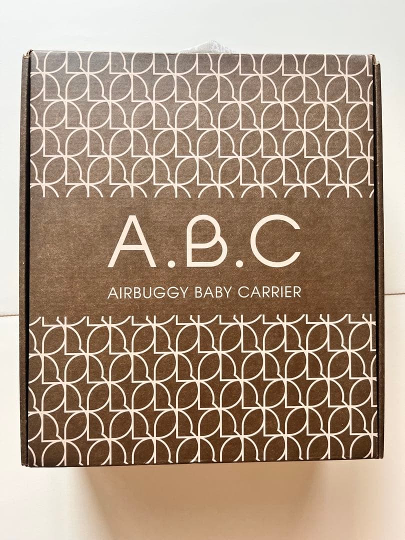 AIRBUGGY エアバギー　ベビーキャリア　抱っこ紐　サンドアッシュ