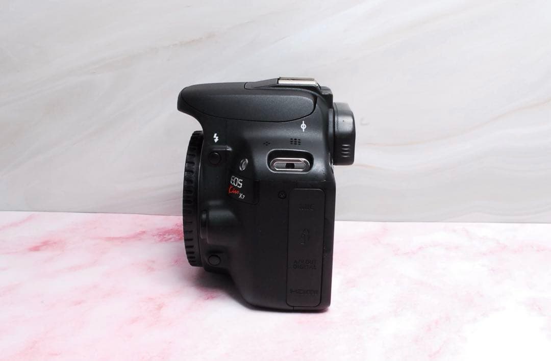 ✨世界最小クラス✨最軽量✨Canon Kiss X7☆初心者でも安心☆