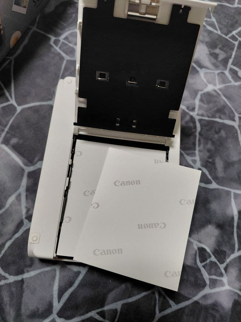 2月末まで。箱無し発送。Canon SELPHY QX10