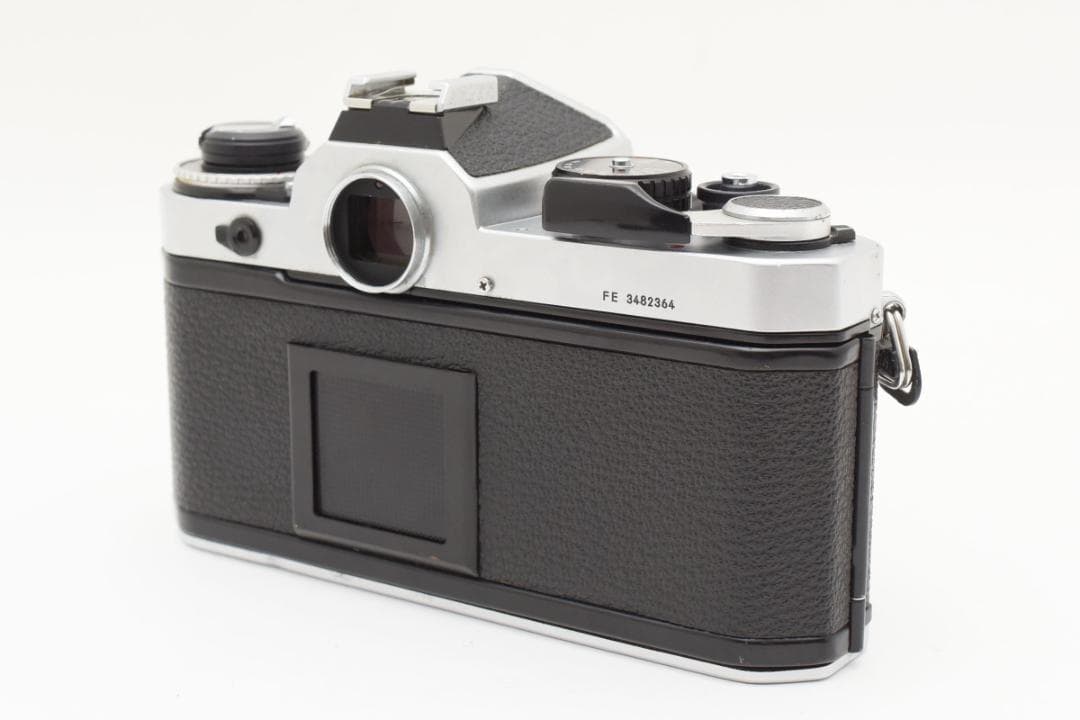 フィルムカメラ Nikon FE + Ai Nikkor 28mm f3.5