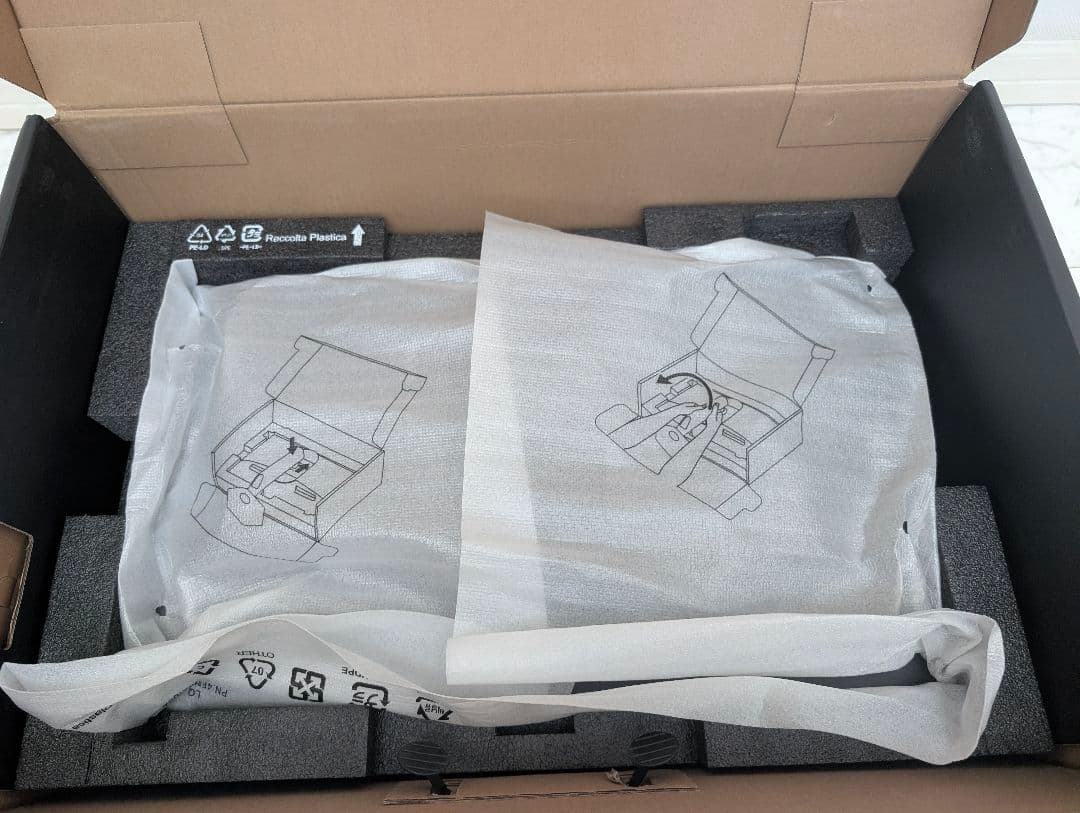 Dell AW2724HF 27インチ Alienware ゲーミングモニター