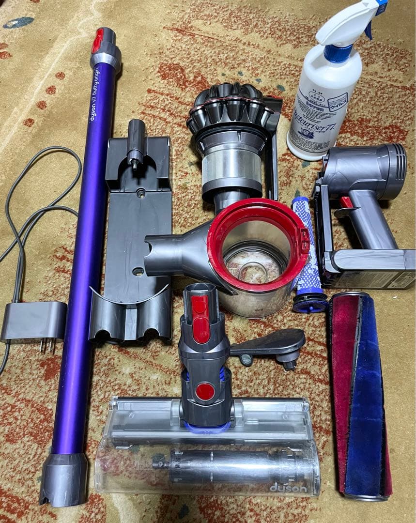 ダイソン　Dyson V7 Fluffy パーツ分解　アルコール除菌済み