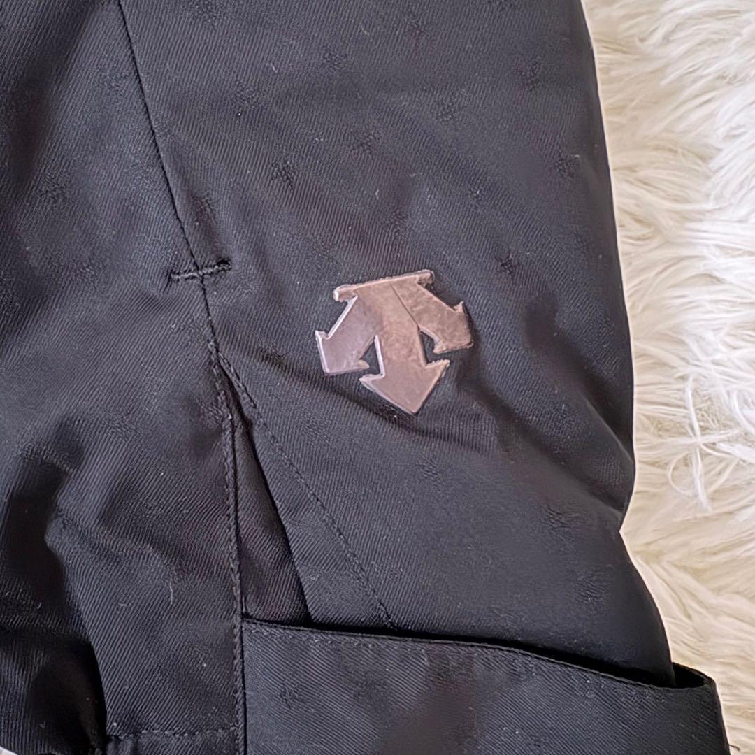 美品☆DESCENTE デサント スキーウェア　上下セット　11号　ブラック　黒