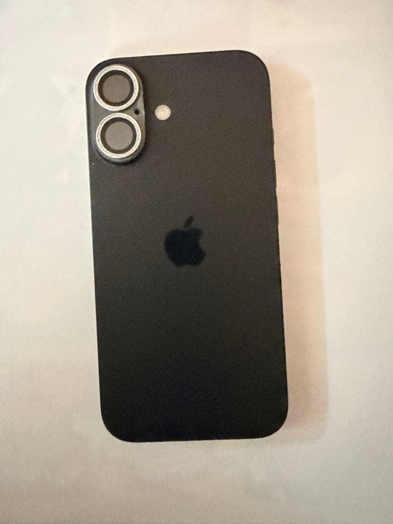 【美品】iPhone16 256GB ブラックSIMフリー