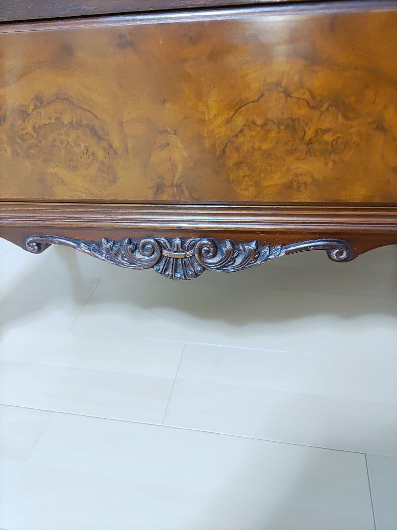 イギリス　アンティーク ライティングビューロー　ウォールナット猫脚