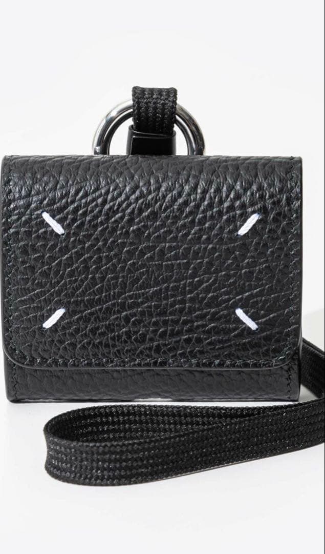 MAISON MARGIELA AIRPODS PRO CASE ブラックレザー