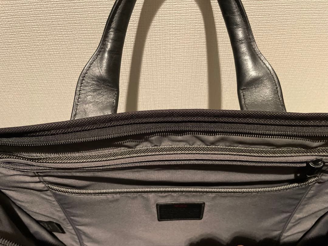 エ*ビ様 TUMI アルファ3 エクスパンダブル オーガナイザー ラップトップ