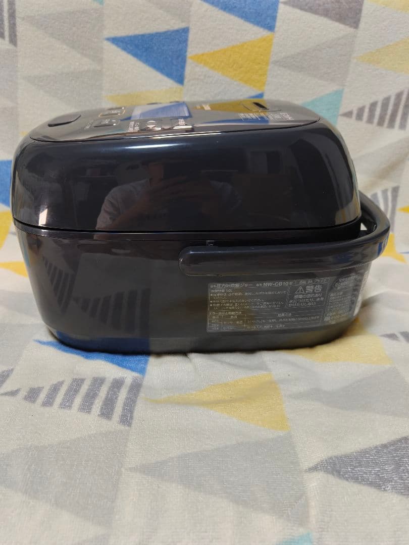Zojirushi 圧力IH炊飯器 NW-CB10