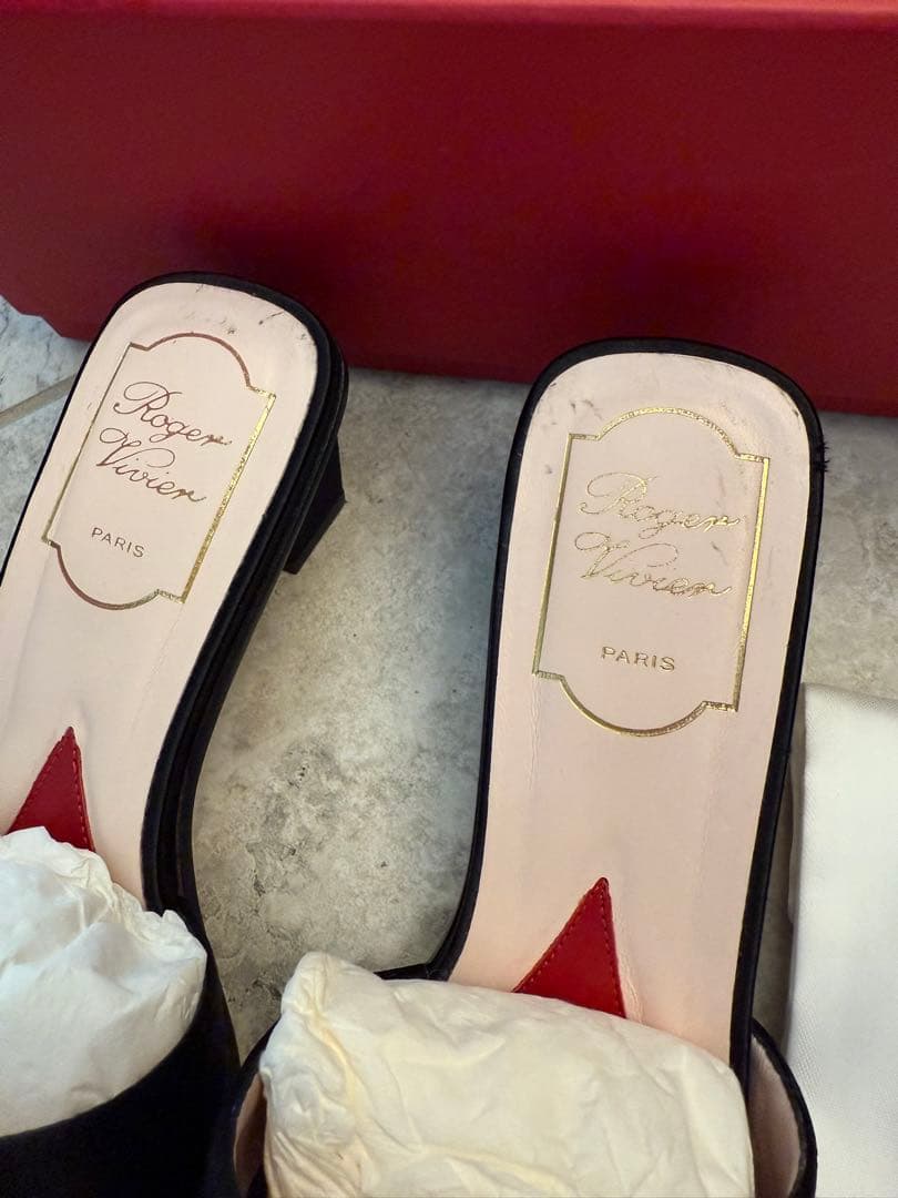 Roger Vivieミュール37ビジュー