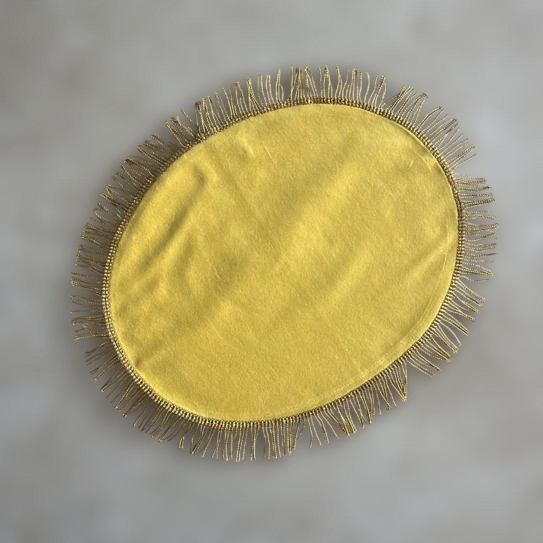 ドイリー・ベロアマスタード・アンティークブレード　Mサイズ