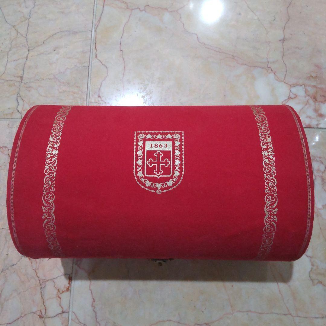 CAMUS の空ボトル 赤い化粧箱付き