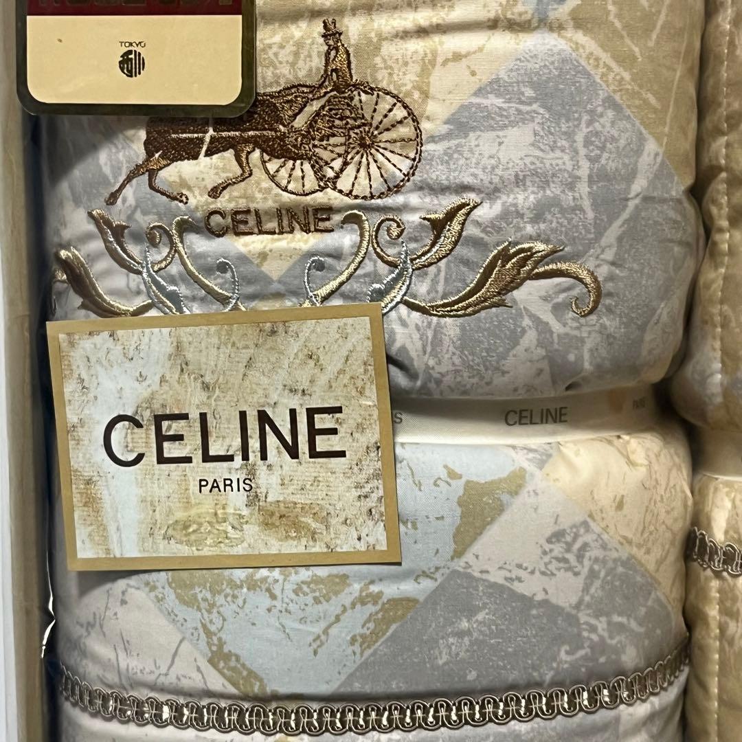 美品タグ付き　CELINE ラヴァン羊毛肌掛布団　2P 馬車ロゴ　希少デザイン