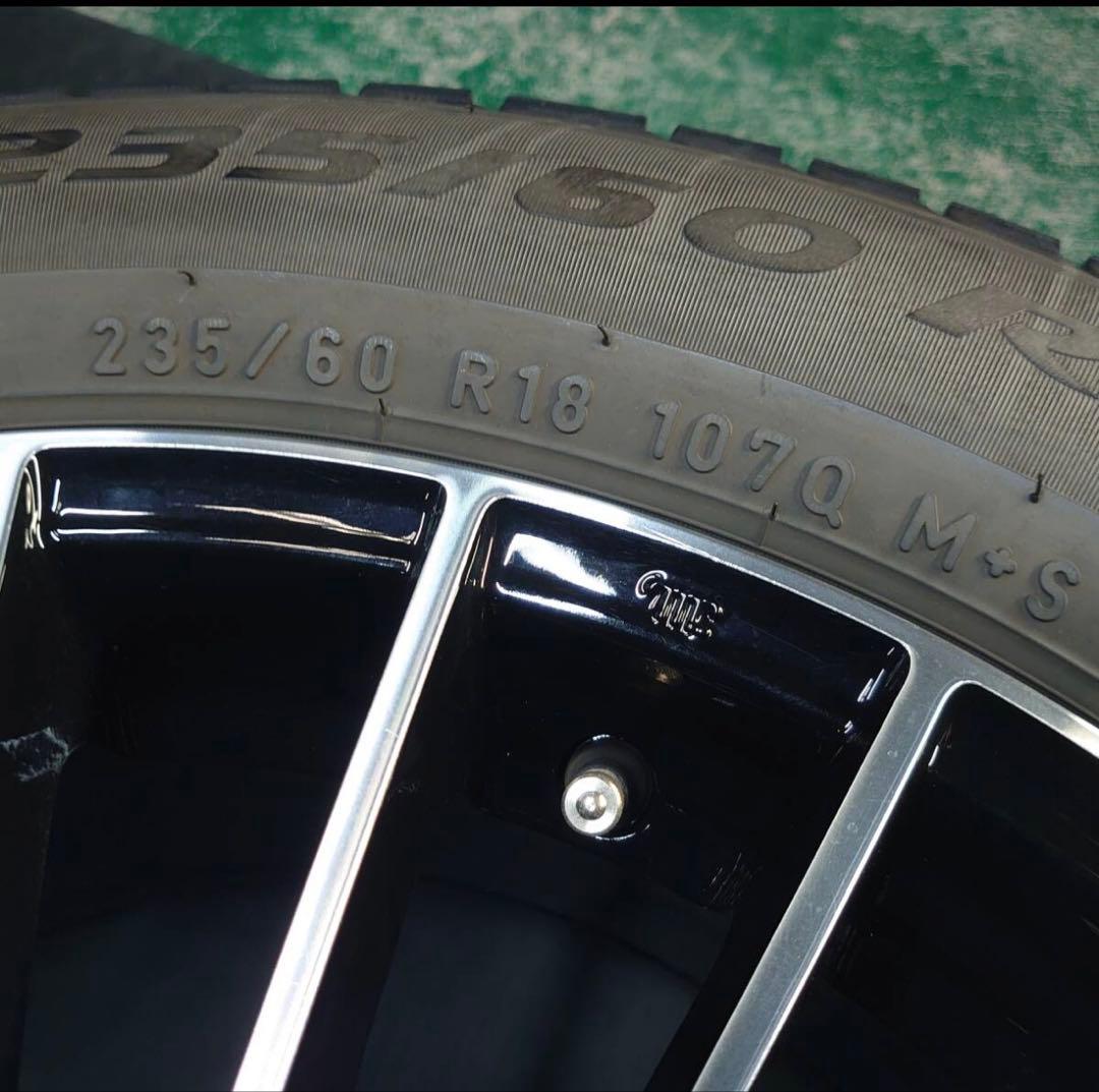 xxx。アルファロメオ ステルヴィオホイールタイヤ235/60R18